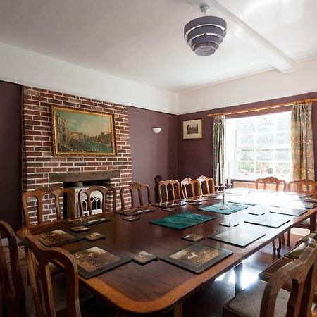 Firs Sleeps 15 Stunning Country House With Hot Tub Sudbourne Kültér fotó
